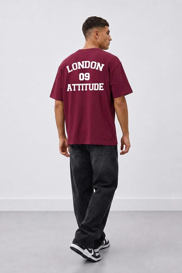 London Attitude Oversized Heavyweight T-Shirt with Varsity Back Print in White