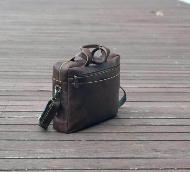 Touribag Genuine Leather Minimalist Zip Front Laptop Bag