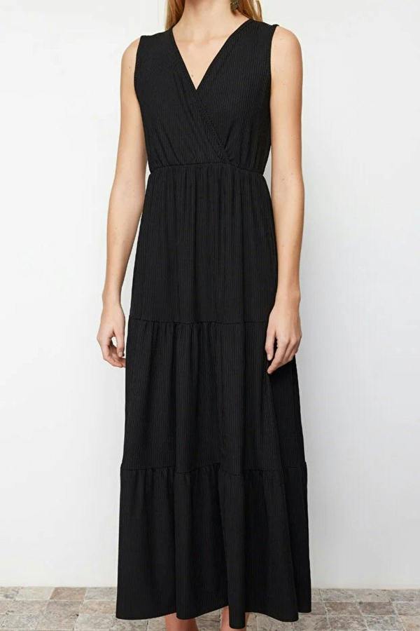 WOVCOR V-Neck Sleeveless A-Line Maxi Knit Dress
