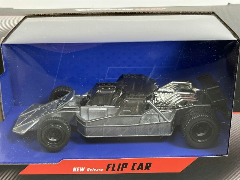 Jada Fast and Furious Twin Set Flip Car and Deckards Fast Attack Buggy 1:32 - 253202016