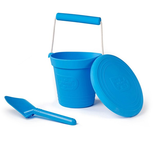 Bigjigs Toys 3 Silicone Beach Toys, Bucket, Flyer and Spade - Blue