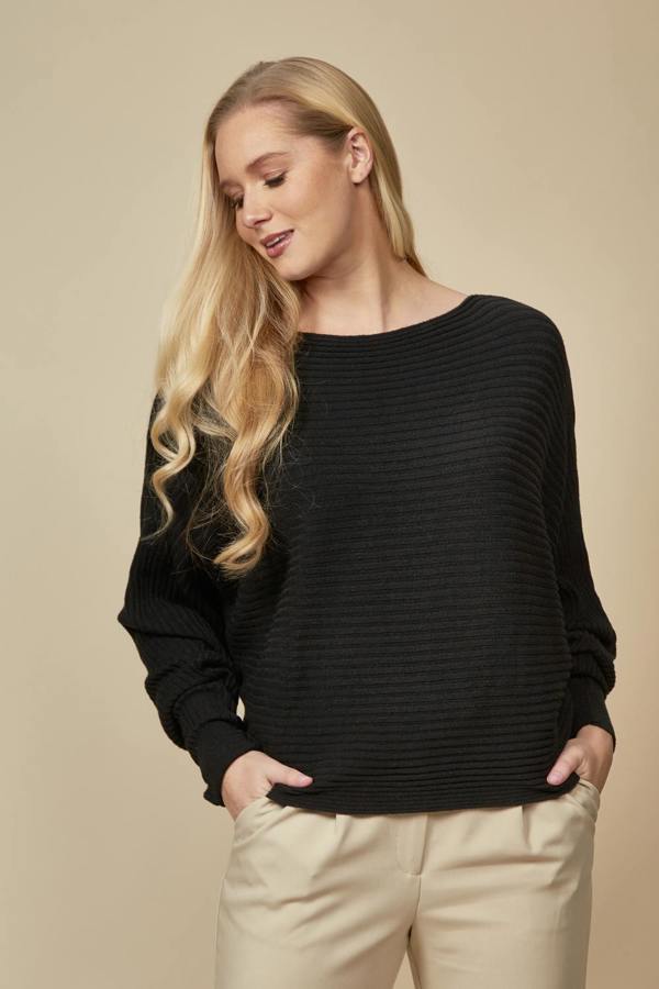Hoxton Gal Batwing Jumper in Black
