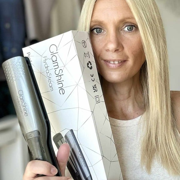 Beautaholics GlamShine HydraSteam Professional Steam Hair Straighteners