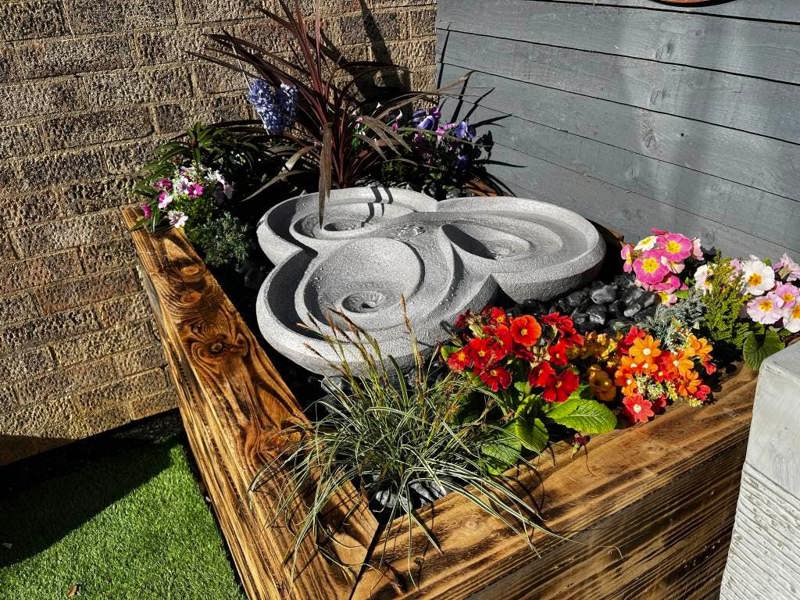 Tranquillity Water Features Dropa Stone Contemporary Water Feature