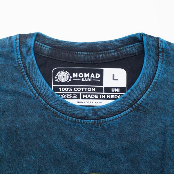 Blue cotton t-shirt neckline with Nomad Sari label and size L tag