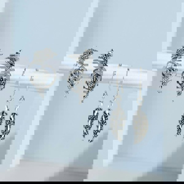 Gemondo Art Nouveau Style Round Marcasite Stud Earrings in 925 Sterling Silver