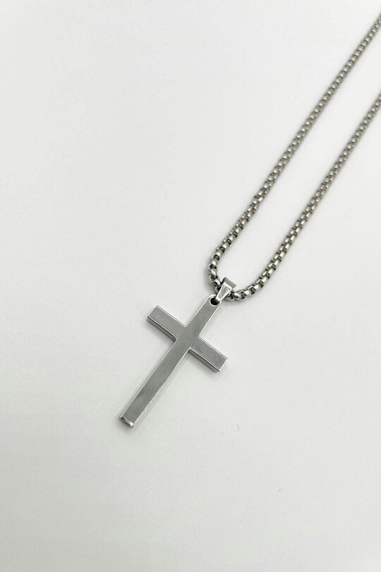 SVNX Cross Pendant Necklace in Silver