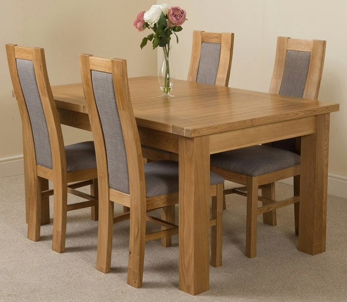 That's Furniture Seattle Oak Extending Dining Table with Stanford Oak Chairs