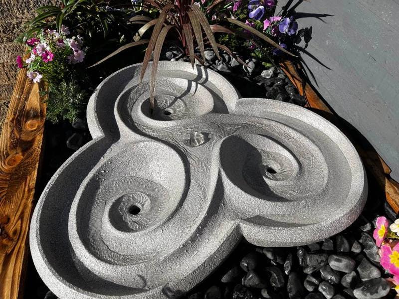 Tranquillity Water Features Dropa Stone Contemporary Water Feature