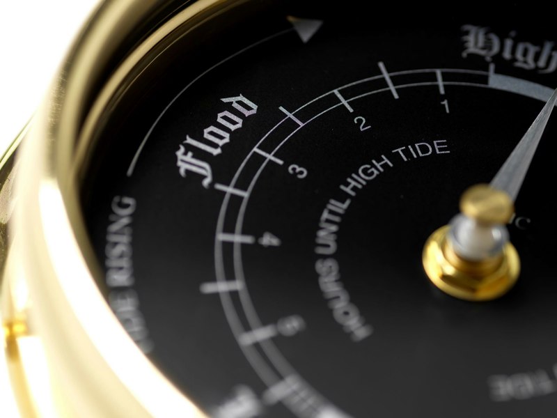 Tabic Handmade Prestige Tide Clock in Solid Brass With a Jet Black Dial