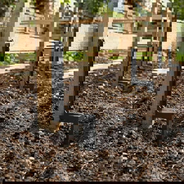 Nicoman Metal Fence Post Support Brackets