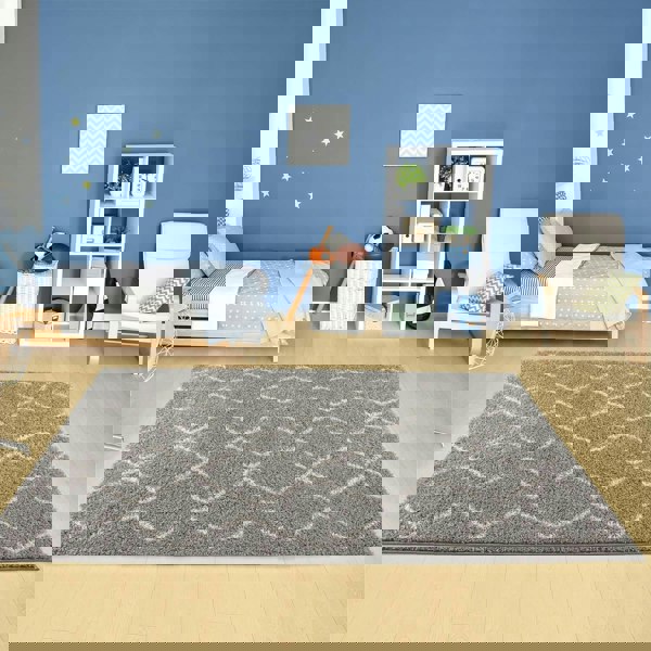 Moroccan Shaggy Grey rug plush rug combines softness, durability