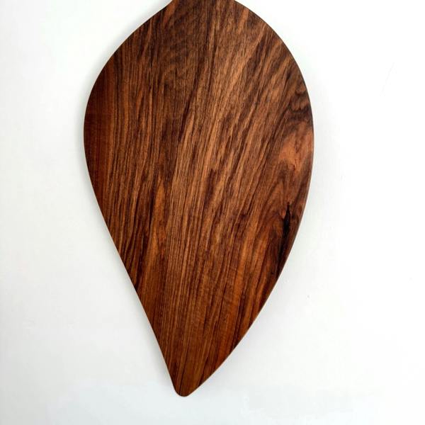 Giraffes & Craftz Walnut Leaf Bread Board - Handmade Walnut Paddle