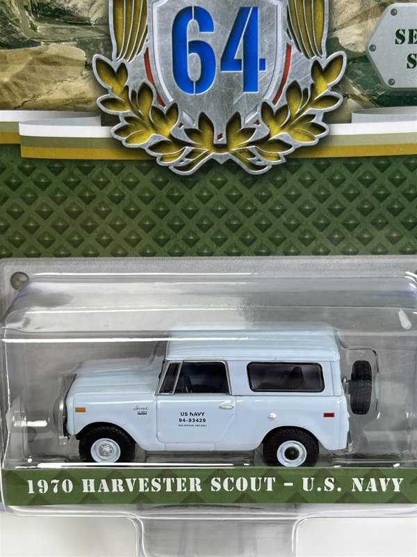 Greenlight 1970 Harvester Scout US Navy 1:64 Scale Greenlight 61040D