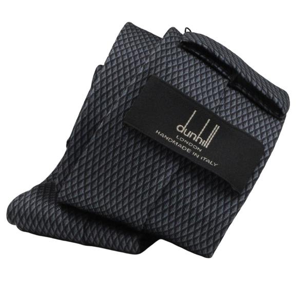 Dunhill luxurious mulberry silk tie in a small engine turn pattern