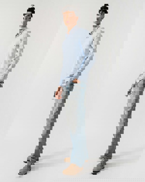 Tommy Hilfiger Essential Cotton Crew Neck Mens Sweatshirt - Breezy Blue - CHO - Designer Mens Sweatshirts