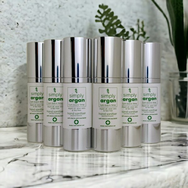 Simply Argan argan, aloe vera and tea tree hand sanitiser
