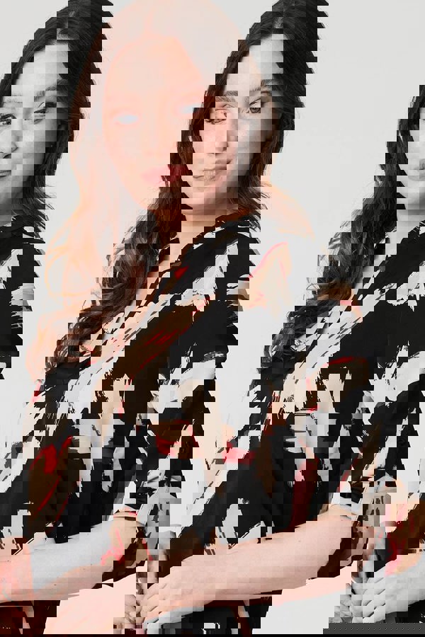 Black | Printed Collarless V-Neck Blouse