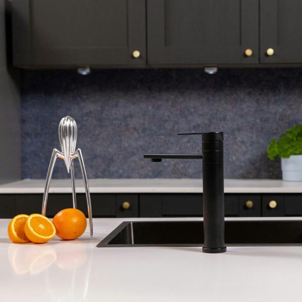 Flode Anka | Single Lever Kitchen Tap | Mono Design | Matt Black