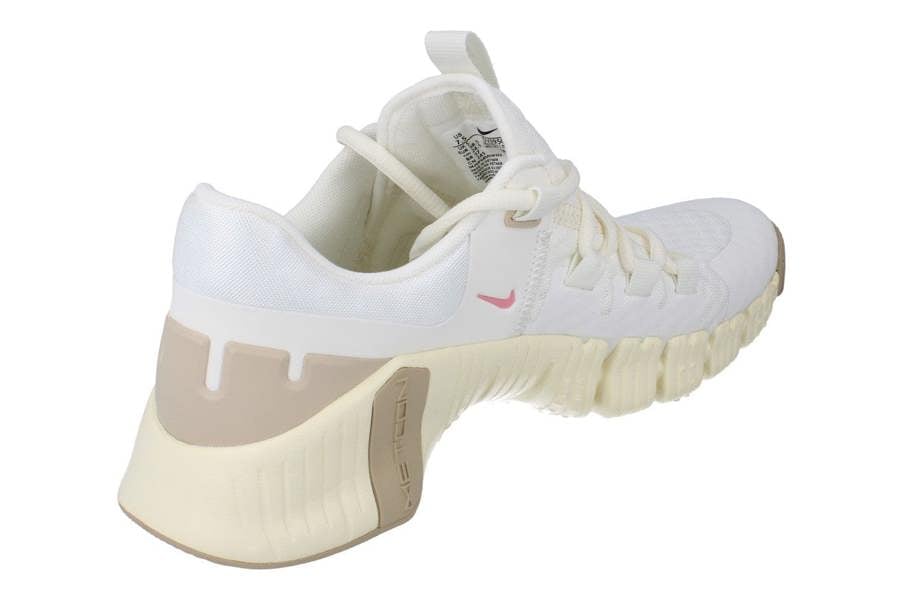 Nike Womens Free Metcon 5 Trainers Dv3950  100 - Sail Sanddrift 100 - Photo 2
