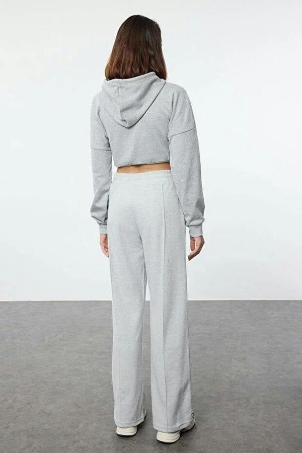 WOVCOR Wide Knit Jogger with Ribbed Detail and Pockets