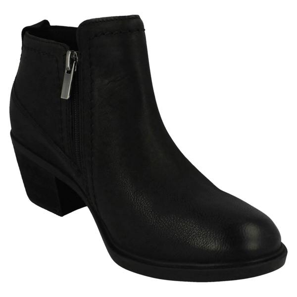 Clarks Ladies Clarks Ankle Boots Neva Lo