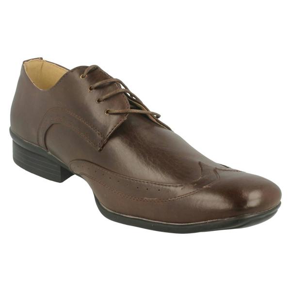 Maverick Mens Maverick Flat Lace Up Shoe Brogue