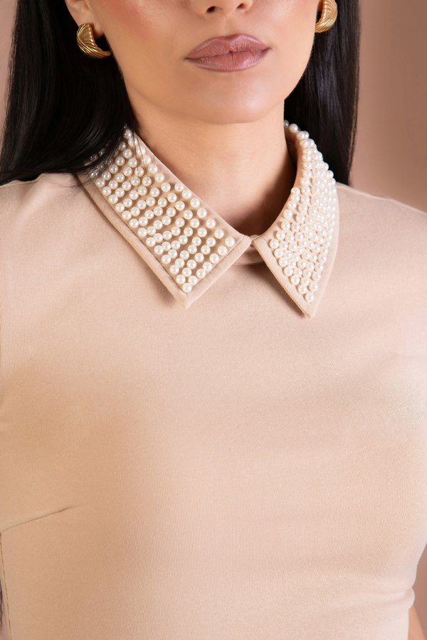 BALOU WOMENS PEARL COLLAR TOP NUDE