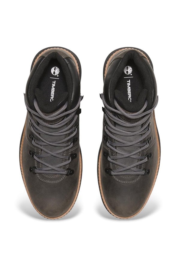 Timberland Hudson Road Waterproof Chukka Boot