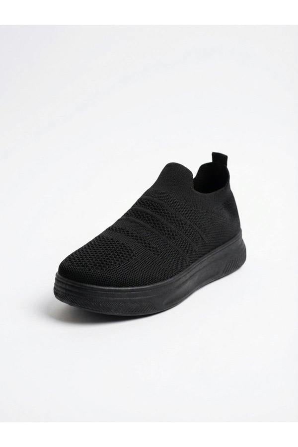 Grace Knit Slip On Trainers - Black