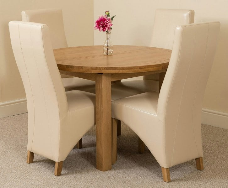 That's Furniture Edmonton Round Extendable Oak Dining Set with Lola Leather Chairs