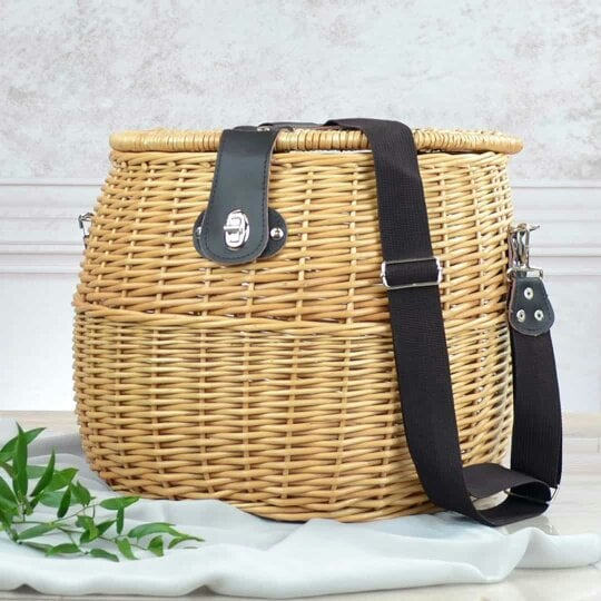 Heather and Bale Alfresco Tapas & Wine Hamper