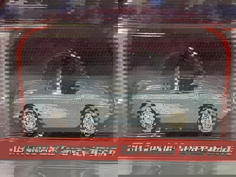 1961 chevrolet corvette 283/315 1:64 scale greenlight 37230a