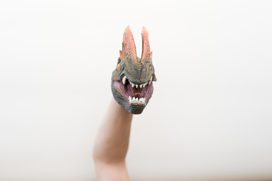 Wildthings Wild Thingz Dilophosaurus Hand Puppet