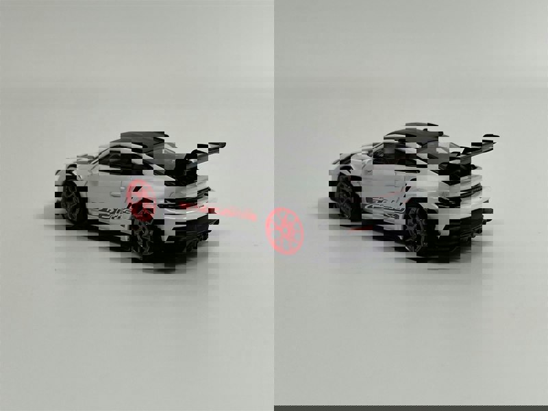 Mini GT Porsche 911 GT3 RS Weissach Package White With Pyro Red LHD 1:64 MGT00706L