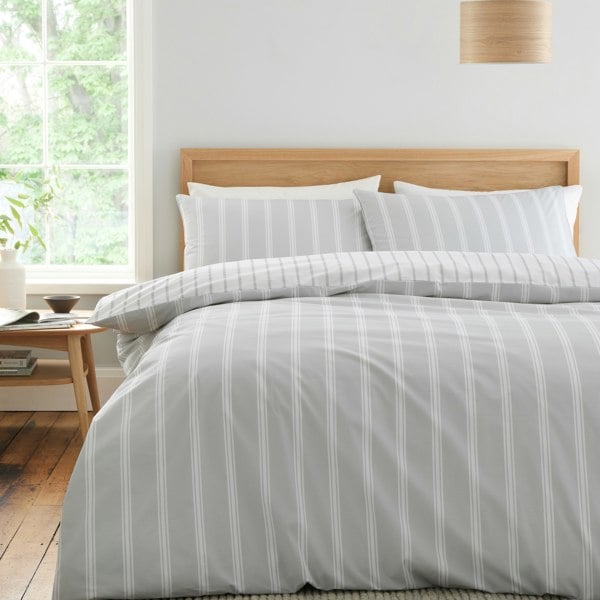 Bianca Ashford Stripe 200 Thread Count Cotton Percale Reversible Duvet Cover Set
