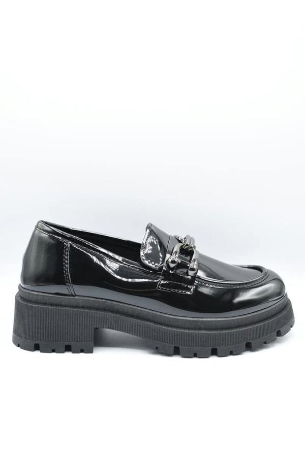 Izzah Chain Detail Casual Slip On Shoes - Black