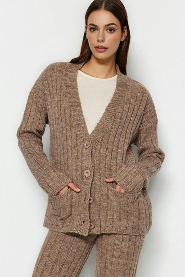 WOVCOR 2-Piece Loose Fit Soft Texture Knit Top & Pants Set