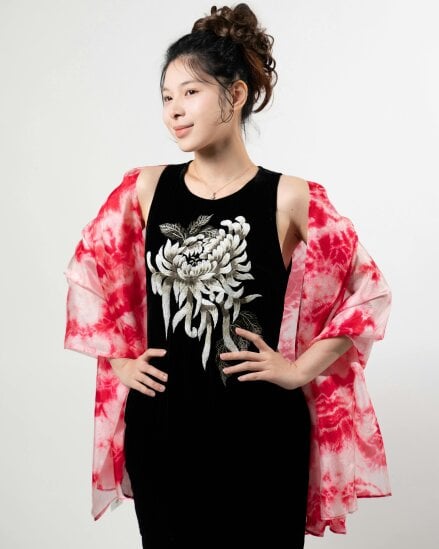 Crimson Shibori Silk Scarf – Hand-Dyed Mulberry Silk, Evening & Party Wrap