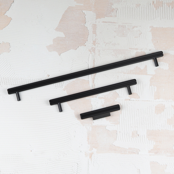Handle & Home Matt Black Reeded Handles