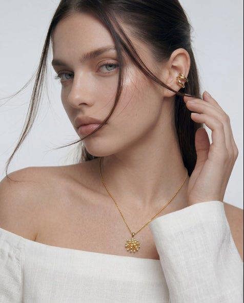 Elk & Bloom 14k Molten Gold Huggie Hoop Ear Cuff