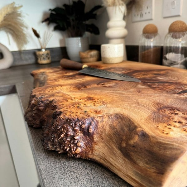 Giraffes & Craftz XL Live Edge Elm Chopping Board - Scottish Elm James Martin Style Chopping Board