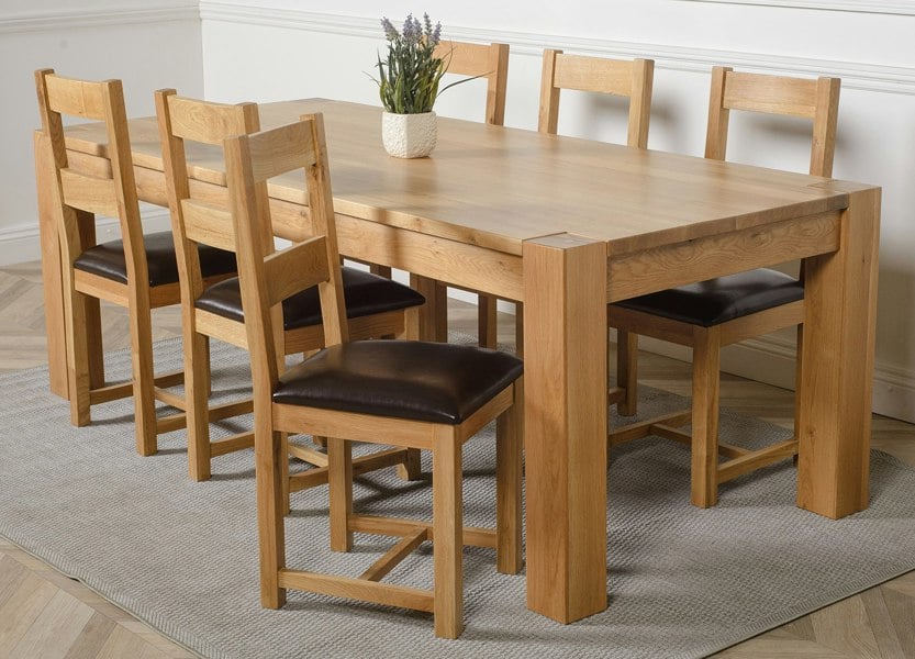 That's Furniture Kuba Extra Large Oak Dining Table with Lincoln Oak Chairs