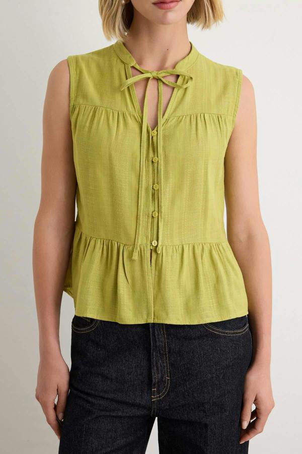 WOVCOR Sleeveless Mandarin Collar Relaxed Fit Shirt