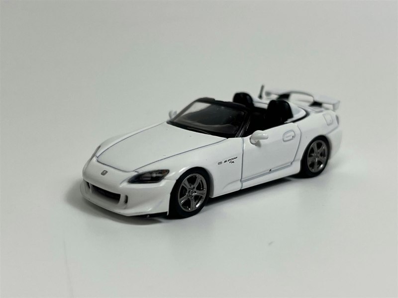 Mini GT Honda S2000 AP2 CR Grand Prix White LHD 1:64 Scale MGT00656L