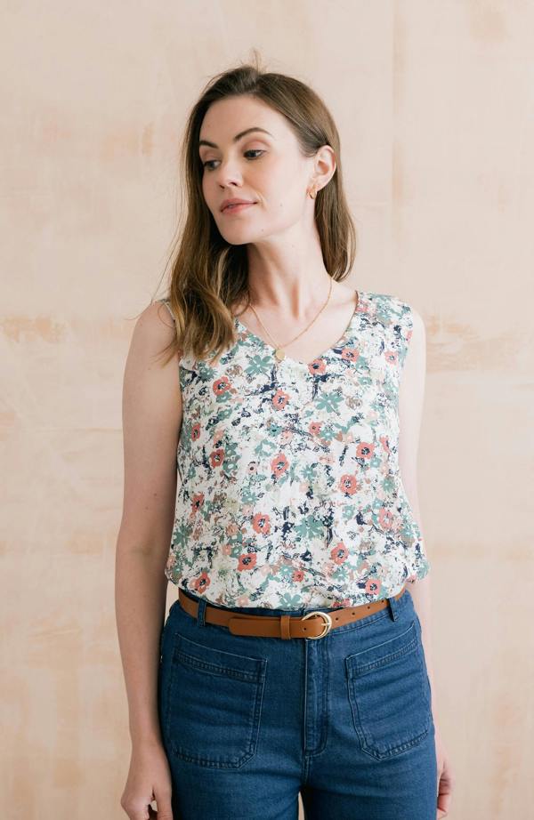 Lily & Me Sea Breeze Print Vest Ecru