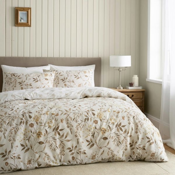 Catherine Lansfield Isadora Floral Reversible Duvet Cover Set