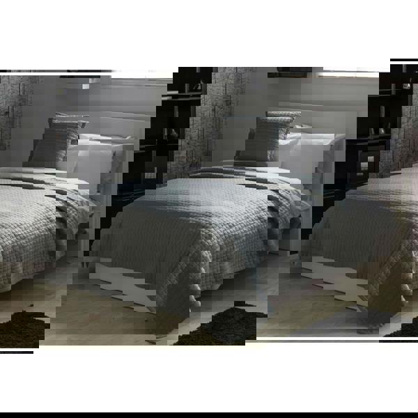 Belledorm Crompton Filled Cushion - Grey - 