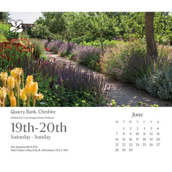 National Trust, Escape with the National Trust Desk Calendar 2027, Desk Calendars, Day To View, Travel, Gift