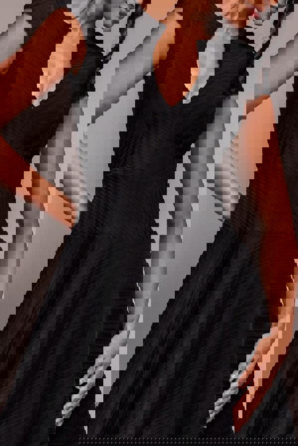 Cap Sleeve Textured Skater Asymmetric Midi Dress - Black DR5076